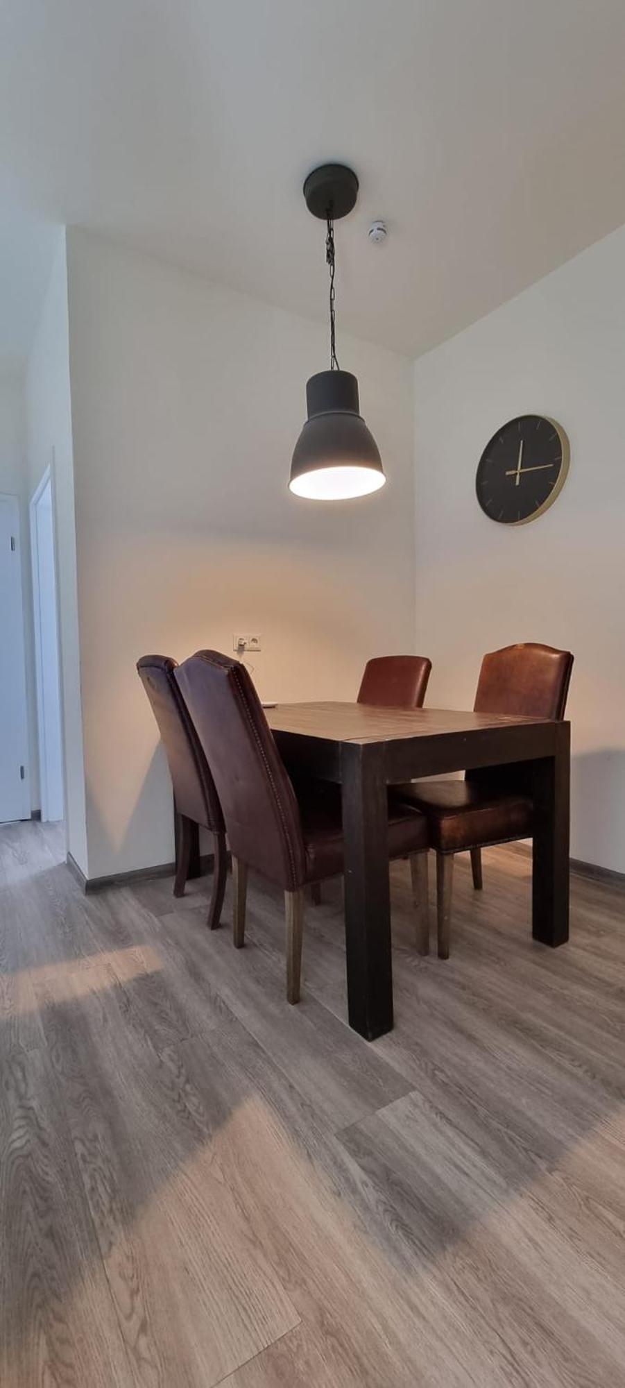 Sechsbettzimmer "Blau" In Zentraler Lage Bremen Exterior photo